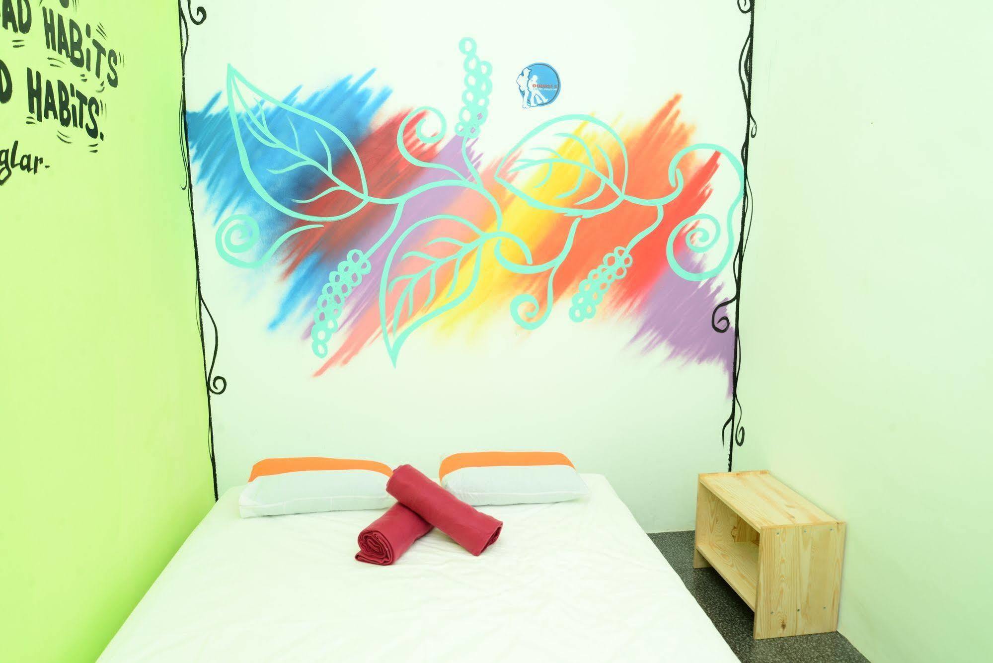 Double K Hostel Johor Bahru Dış mekan fotoğraf